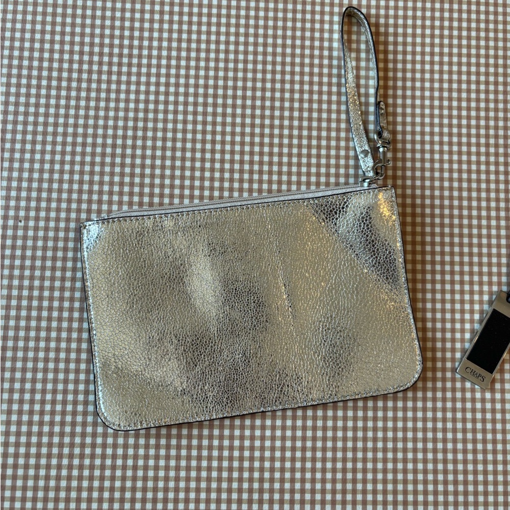 Chaps Small wristlet and tag - Picture 4 of 10